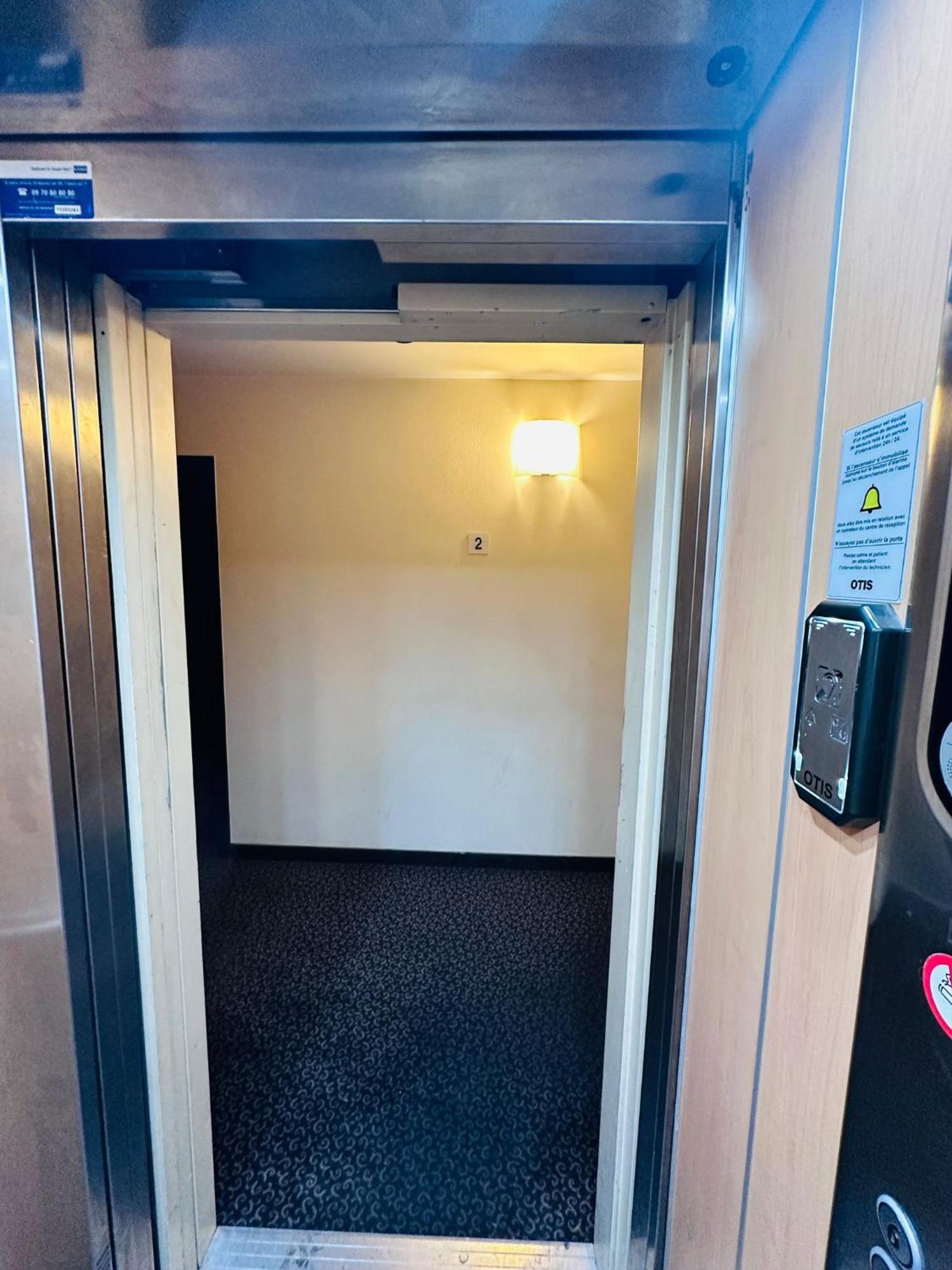 Appartement Sri-Indo Bobigny Paris Extérieur photo