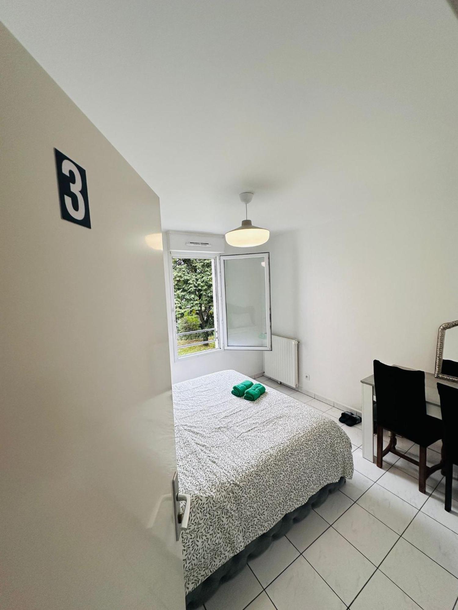 Appartement Sri-Indo Bobigny Paris Extérieur photo