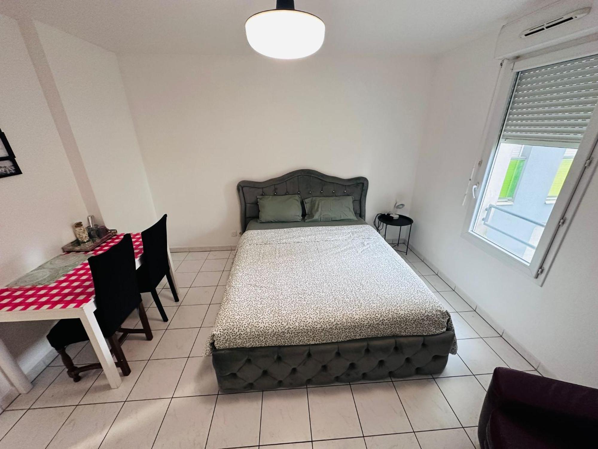 Appartement Sri-Indo Bobigny Paris Extérieur photo