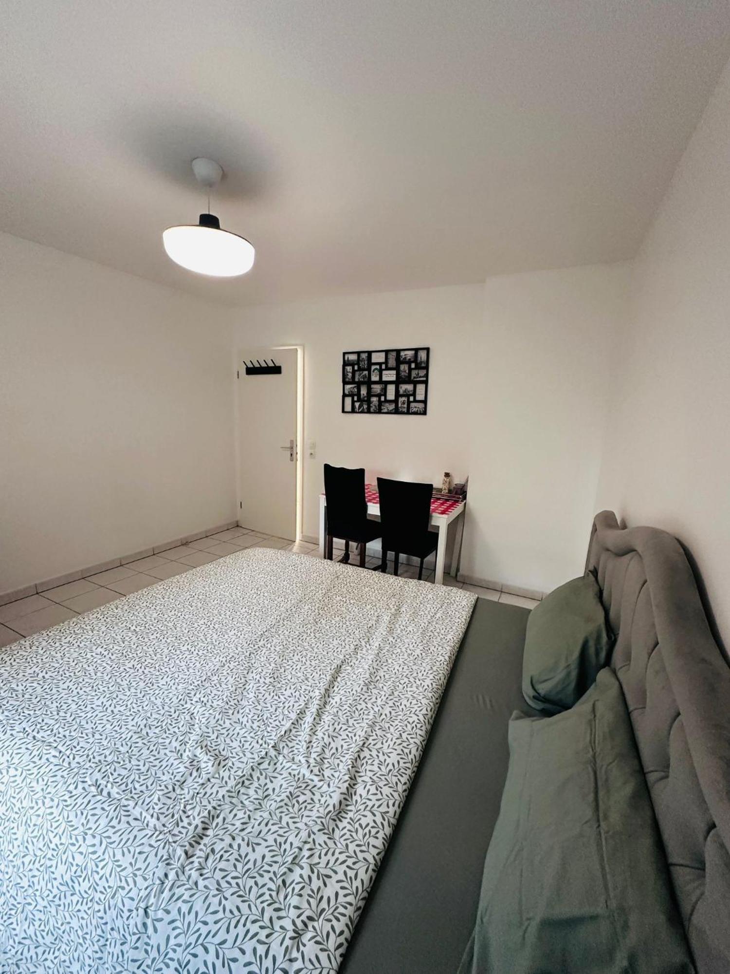 Appartement Sri-Indo Bobigny Paris Extérieur photo